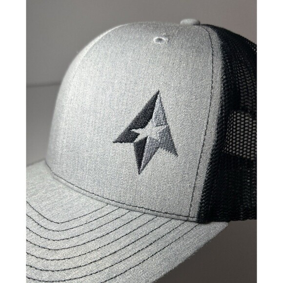 True North Steel Strapback Mesh Back Grey & Black Snap Back Trucker Cap - Picture 6 of 8